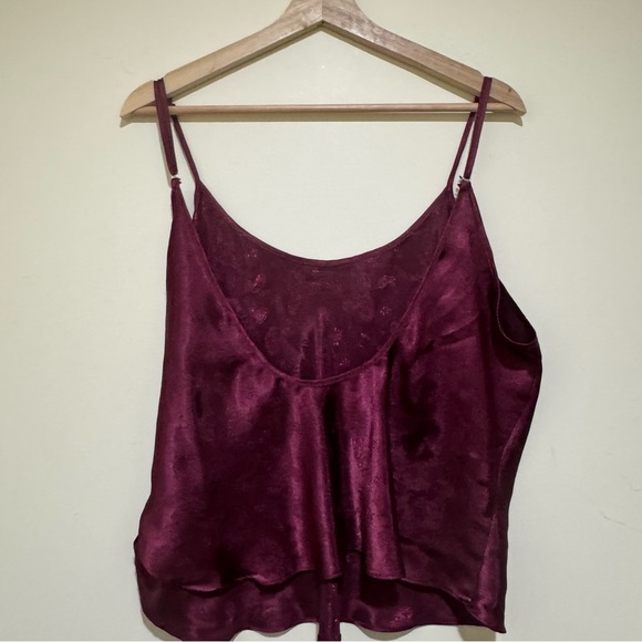 Women’s Vintage Secret Treasures Burgundy Satin Paisley Camisole Top Size XL - Picture 7 of 14